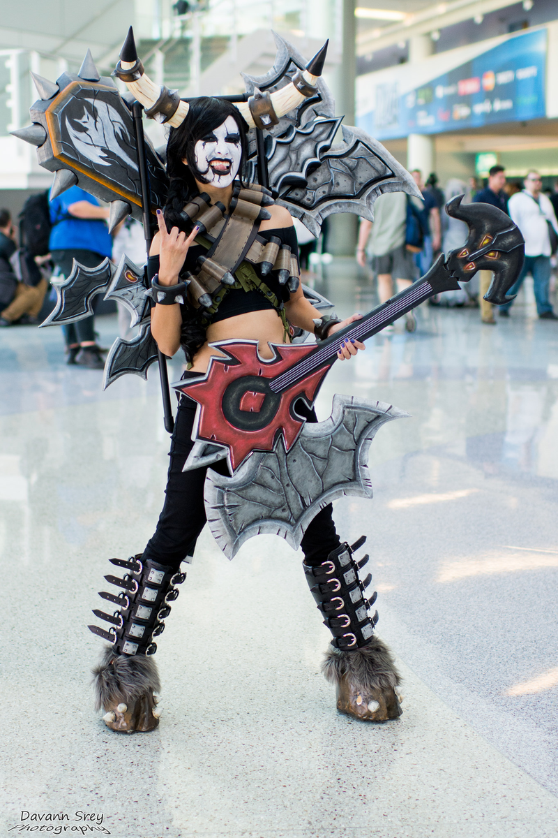 Illustration for article titled The Most Mind-Blowing and Astonishing Cosplay From BlizzCon 2015!